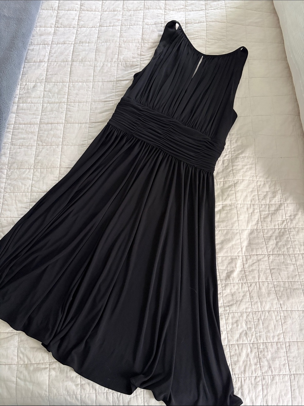 White House Black Market Black Sleeveless Ruched Waist Midi Dress